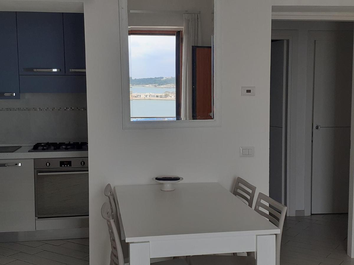 Tagliamento & Molo Apartment เวียสเต ภายนอก รูปภาพ